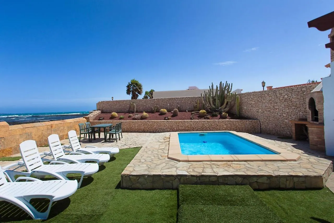 El Castillito, Beachfront Villa Corralejo